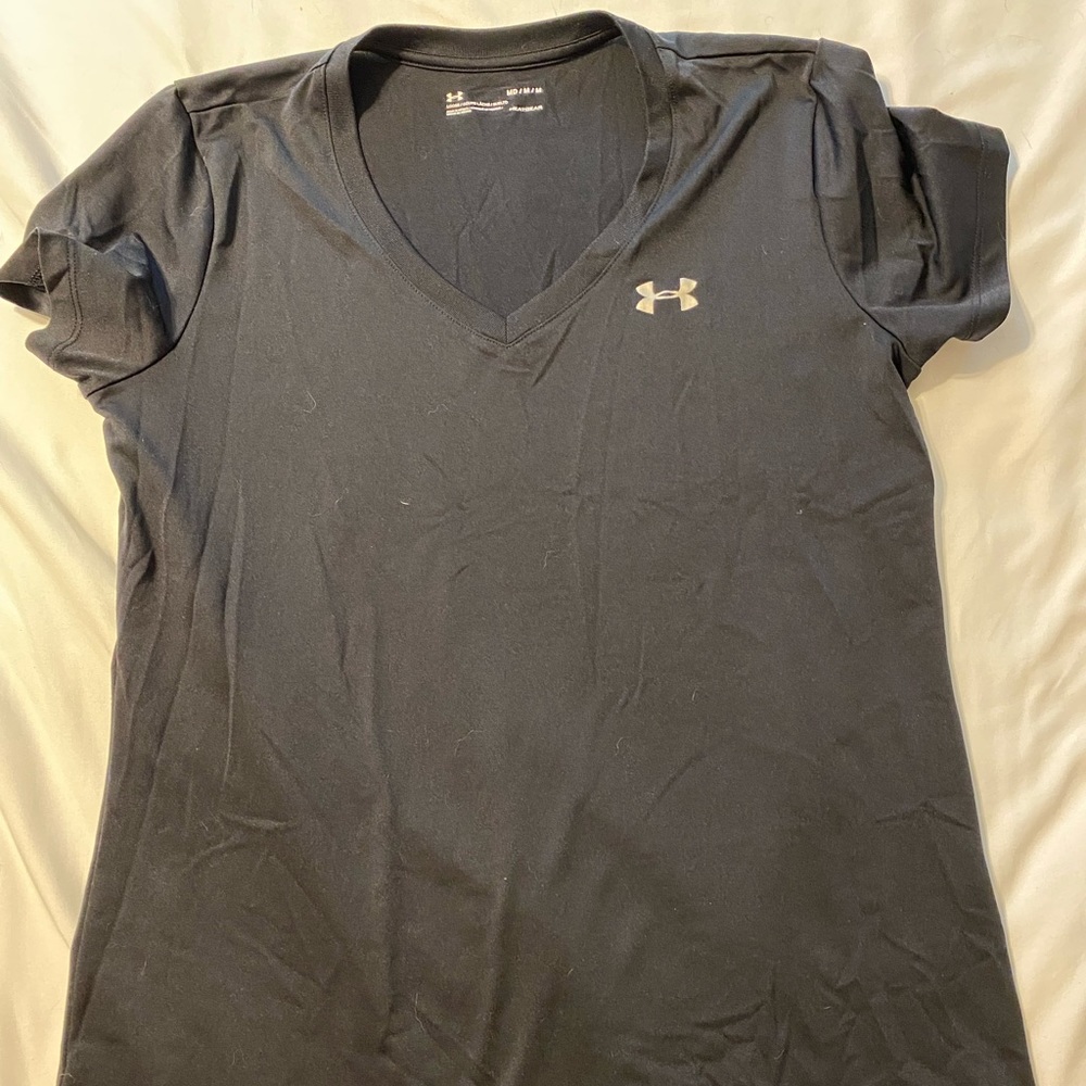 Under Armour v neck active tee